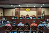 Mantan pejabat PT Antam Tbk jalani sidang pembacaan vonis di Pengadilan Tipikor Jakarta. Foto INILAH.COM