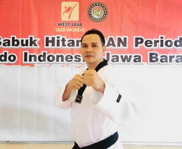 Ketua Umum Pengcab TI Kota Bandung Dedi Heryadi, S.Si.T