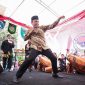 Wakil Wali Kota Bandung Erwin mengapresiasi sunatan massal yang digagas Ormas Manggala Gajah Putih. PJ/Dok