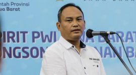 Ketua PWI Jabar Hilman Hidayat meminta anggotanya untuk selalu menjaga persatuan dan kesatuan bangsa melalui kode etik jurnalistik. PJ/ISTIMEWA