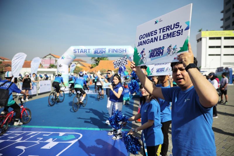 Ratusan peserta XL Weekend Rush Semarang tampak semangat mengikuti fun bike 20km yang digelar XLSMART Minggu 14 September 2025. PJ/Dok