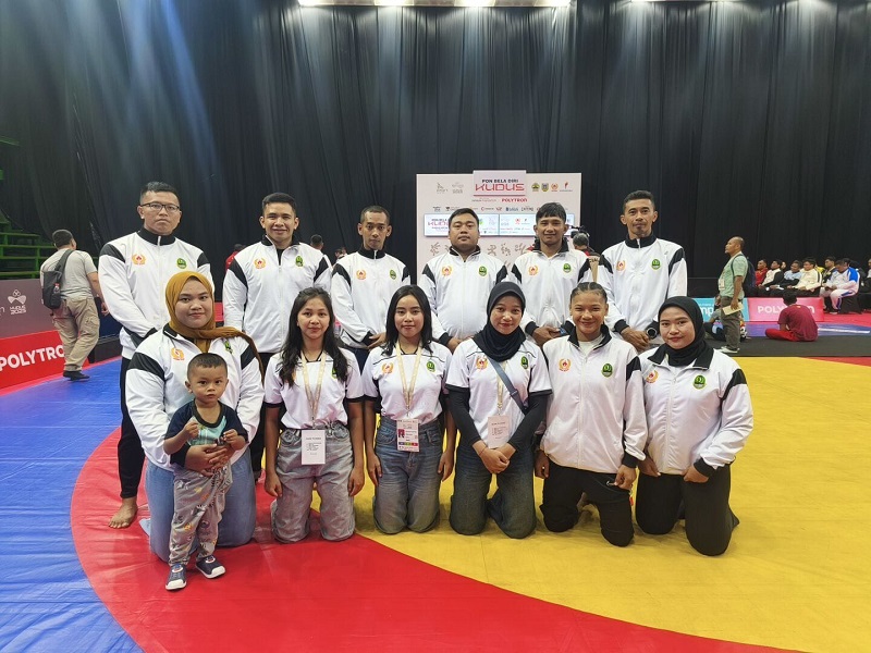 Atlet Sambo Jabar bawa medali dari PON Beladiri Kudus. PJ/Dok