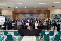 JABAR CERDAS : Ratusan mahasiswa dan santri dari berbagai perguruan tinggi menerima beasiswa bagian program Jabar Cerdas. PJ/Dok