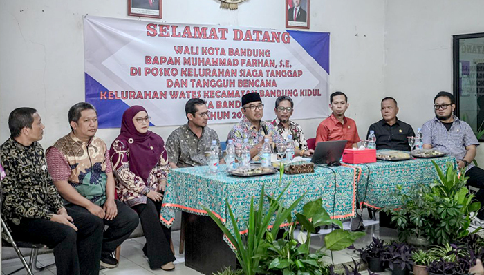 Anggota DPRD Kota Bandung, Dapil 4 mengadakan monitoring kewilayahan dalam rangka Siskamling Siaga Bencana. PJ/Dok