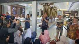 Toko Mas Pantes kembali membuka cabang ke 28 di Ujung Berung Bandung. PJ/Joel