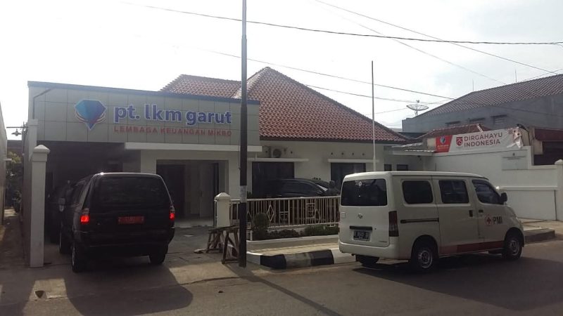 Kantor PT LKM Garut kini tengah menghadapi krisis keuangan. PJ/Facebook