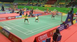 Partai final nomor ganda remaja putri antara klub Jaya Raya Jakarta menghadapi PB. Djarum kudus.PJ/Joel