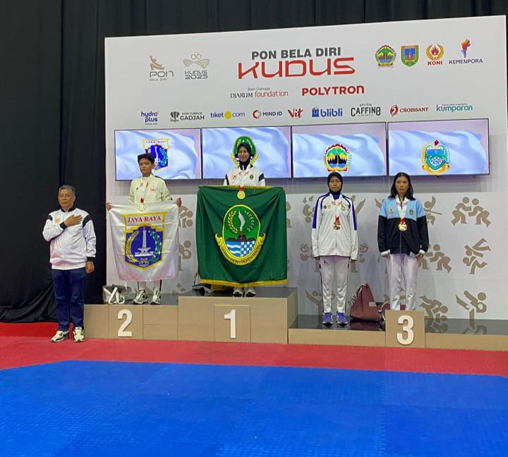 Taekwondo Jabar membuktikan Janjinya menjadi Juara Umun di PON Beladiri II, Kudus. PJ/Dok