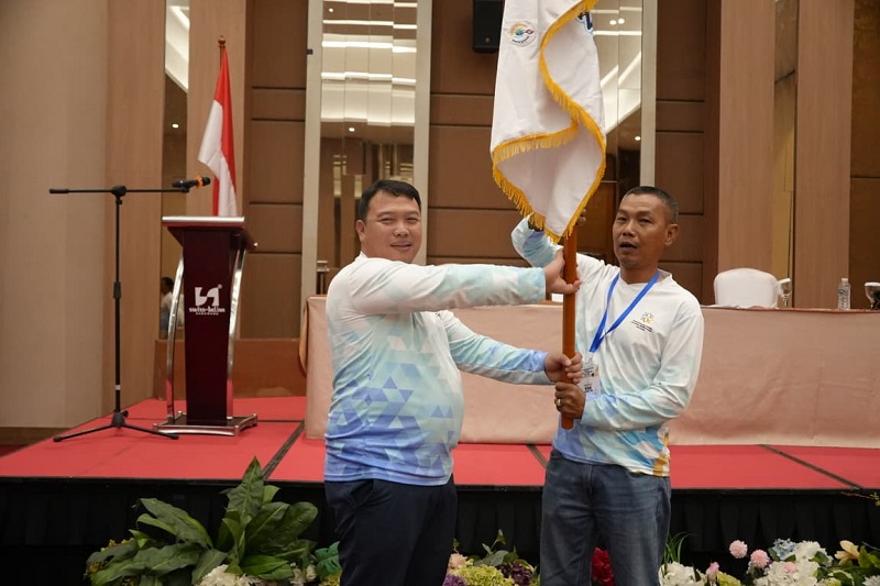Dadi Ahmad Roswandi, resmi terpilih sebagai Ketua IKASMANTIKA masa bakti 2025–2030. PJ/Dok