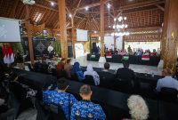 Perhelatan bertajuk “Pesuguhan: A Sensoritual Gastrodiplomacy”, bagian dari rangkaian Asia Africa Youth Forum (AAYF) 2025 di Pendopo Wali Kota Bandung. PJ/Dok 