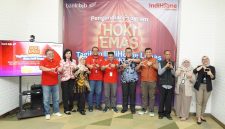Telkomsel mengumumkan pemenang Program HOKI Emas Telkomsel dengan bank bjb ‘Tagihan IndiHome Lunas, Bisa Jadi Emas’ Selasa (30/9) di Bandung. PJ/Dok