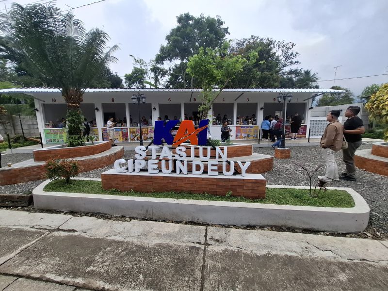 Stasiun Cipendeuy menyediakan kios khusus untuk para pedagang. PJ/Dok