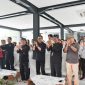 Puluhan pasangan mudak melaksanakan nikah gratis yang digagas Disdukcapil Kota Bandung. PJ/Dok
