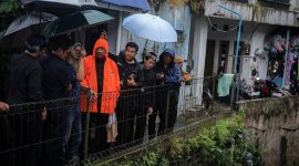 Farham saat Siskamling Siaga Bencana di Kelurahan Sukaluyu, Kamis 23 Oktober 2025.