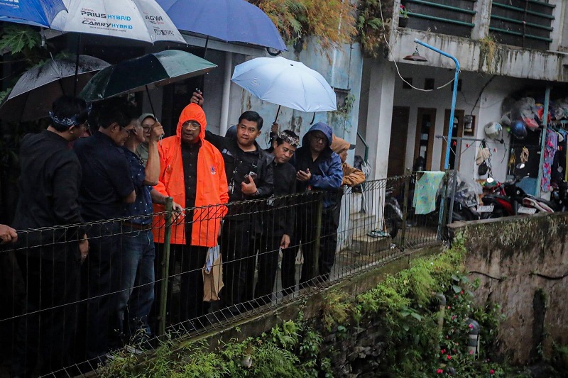 Farham saat Siskamling Siaga Bencana di Kelurahan Sukaluyu, Kamis 23 Oktober 2025.
