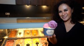 Vanya, pemilik Gerai Gelato Turky yang mendapat bantuan KUR bjb. PJ/Dok