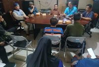 Yadi Sofyan (baju coklat) saat memimpin rakoor jelang Kejurda yang digagas NPCI Jabar. PJ/Joel