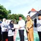 Neni Siti Zakiyah menerima apresiasi dari Wali Kota Bandung karen berhasil menjadi Juara 1 ASN Inspiratif 2025. PJ/Dok