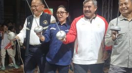 Asyanti berpose bersama Sekretaris Pemuda dan Olahraga (Sekdispora) Jawa Barat Gilang Syailendra, Wakil Sekretaris Jenderal KONI Pusat Brigjen TNI (Purn) Ahmad Saefudin serta Ketua Umum KONI Jabar. Prof.Dr. HM. Budiana. PJ/Joel