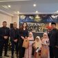 Manajemen L'Eminance Golf & Resort berpose bersama anak yatim disela Grand Opening, Sabtu (27/12/2025). PJ) Mal