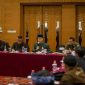 Wakil Wali Kota Bandung Erwin saat rapat koordinasi pada 28 November 2025 lalu. PKL tetap dapat berjualan selama tidak menghalangi jalur operasional BRT/ PJ/Dok