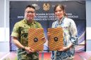 Marsekal Muda TNI Dr. Jorry S. Koloay, S.I.P., M.Han., bersama Direktur Utama PT. Kurnia Parahyangan Sejahtera, Tasha Shania Mahdani, S.M., B.A (Hons)., M.Sc  melakukan Perjanjian Kerja Sama Jumat, 30 Januari 2026, di Jakarta. PJ/Dok