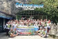 Foto Disdik Garut melakukan wisata ke Yogyakarta yang tersebar di group WA. ***