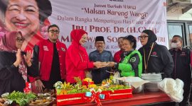 Merayakan HUT Ketum PDI- Perjuangan Megawati Soekarno Putri ke 79, DPD PDI-P Jabar menggelar Jumat Berkah Masagi. PJ/Dok