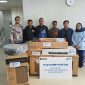 BRI BO Cibadak menyerahkan bantuan alat musik kepada dua komunitas di Sukabumi. PJ/Dok