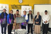 Koperasi Kebangsaan Malaysia Berhad (ANGKASA) menggelar seremonial penandatanganan (MoU), penyerahan dana infaq, serta donasi kemanusiaan di Masjid Besar Ash-Sholihin, Desa Jambudipa,Cisarua KBB. PJ/Dok