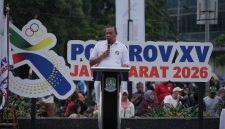 Wali Kota Bekasi, Tri Adhianto Tjahyono, saat hitung mundur Porprov XV 2026 di Plaza Patriot Candrabhaga Bekasi. PJ/Dok