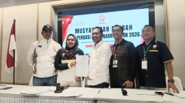 Epriyanto (tengah/kemeja putih) terpilih Ketua Umum PERBASI Jabar periode 2026-2030. PJ/Joel