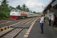 Daop 2 Bandung mencatat, rata-rata ketepatan waktu keberangkatan selama Januari 2026 mencapai 99,84 persen. Sedangkan kedatangan KA penumpang 99,10 persen. PJ/Dok