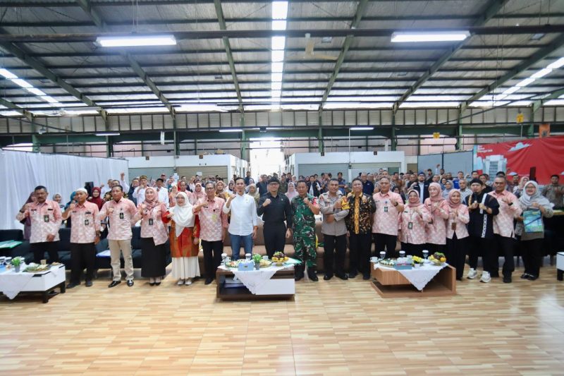 Pimpinan dan anggota DPRD Kota Bandung saat mengikuti Musrenbang di Pasar Modern Batununggal, Kota Bandung. PJ/Dok