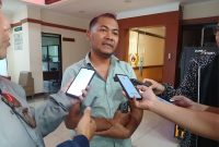 Epriyanto memberikan keterangan kepada media terkait riak-riak Musda Perbasi. PJ/Joel