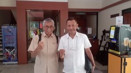 Wakil Ketua I KONI Jabar Ir. Andrian Tejakusuma dan Wasekjen DPP Perbasi Setia Dharma Majid usai memberikan keterangan terkait Musda Perbasi Jabar, Jumat 6 Maret 2026