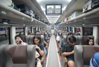 Tampak pelanggan memanfaatkan jasa KA di momen lebaran 2026. PJ/Dok