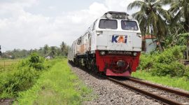 Sejumlah perjalanan KAJJ dialihkan melintasi wilayah Daop 2 Bandung imbas gangguan perjalanan KA Bangunkarta di Stasiun Bumiayu, Purwokerto. PJ/Dok