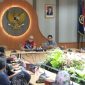 DPRD Kota Bandung menerima audiensi dari Forum Orang Tua Murid SMA Negeri 5 Bandung, di Ruang Rapat Bamus DPRD Kota Bandung, Selasa, 8 April, 2026. Foto: Jaja/Humpro DPRD Kota Bandung. 