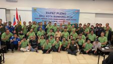 Pengurus NPCI Kota Bandung berpose bersama usai rapat pleno. PJ/Joel