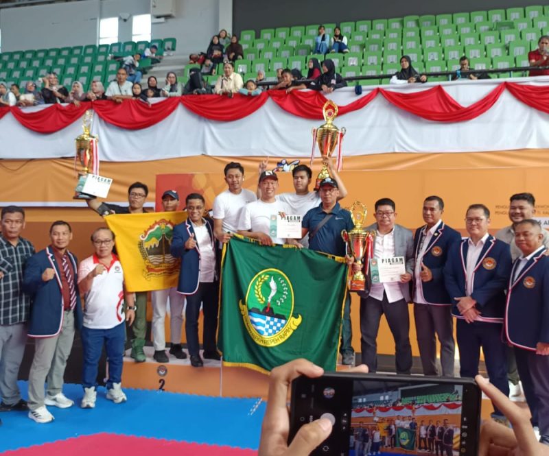 Tim Taekwondo Jabar berhasil keluar sebagai juara umum di Kejurnas Kadet & Junior di Samarinda. Dok