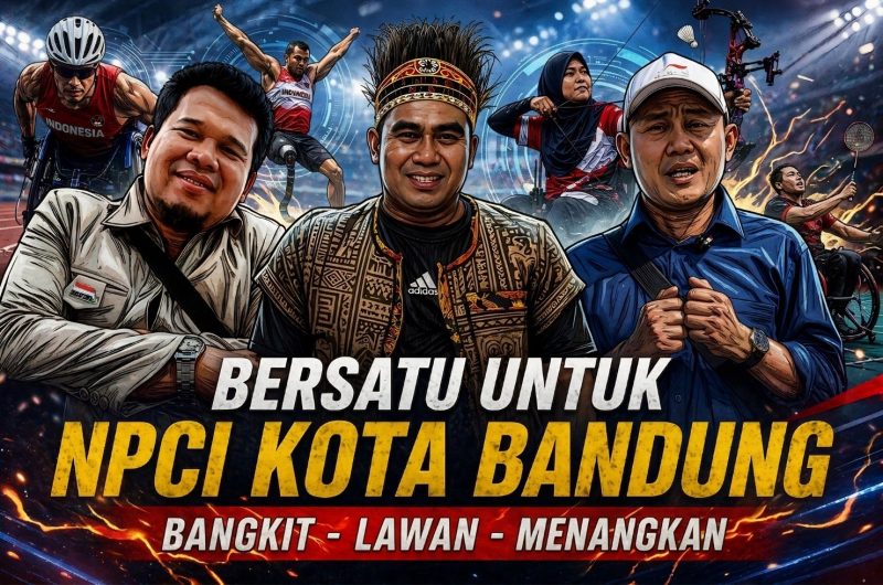 Cepi Gunawan (kiri), Hanu Resinurjati (tengah) dan Taufik Hidayat (kanan). PJ/Dok