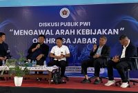 Para narasumber saat Diskusi Publik PWI bertema : 