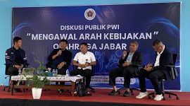 Para narasumber saat Diskusi Publik PWI bertema : 