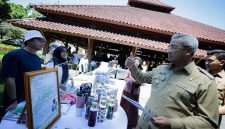 Wali Kota Bandung saat membuka acara World Autism Awareness Day 2026 di Pendopo Wali Kota. PJ/Dok