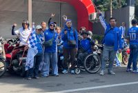 Djumono. ratusan atlet, pelatih dan juga offisial lainnya saat konvoi Persib. PJ/Joel