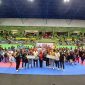 Tini Sugiartini mewakili Disdik Jabar membuka Liga Karate Antar Pelajar di Gor Bandung, Sabtu (30/5/2026). PJ/Joel