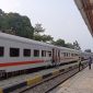 Pasca gempa di Sukabumi, PT KAI Daop 2 Bandung memastikan sarana prasarana dan operasional kereta api tidak terganggu, hanya KA Siliwangi mengalami keterlambatan. PJ/Dok