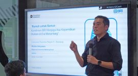Regional Consumer Banking Head BRI RO Bandung, Rindra Setyawan, saat menjelaskan KPR BRI kepada awak media di Bandung, Jumat 3 Juli 2026. PJ/Dok