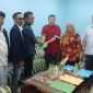 Tantan Sulthon Bukhawan saat mendaftarkan diri sebagai bakal calon Ketua Persatuan Wartawan Indonesia (PWI) Jawa Barat. PJ/Dok
